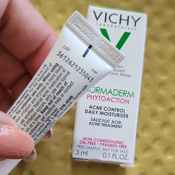 NWT VICHY normaderm phytoaction Acne control 3 mL - Picture 3 of 3